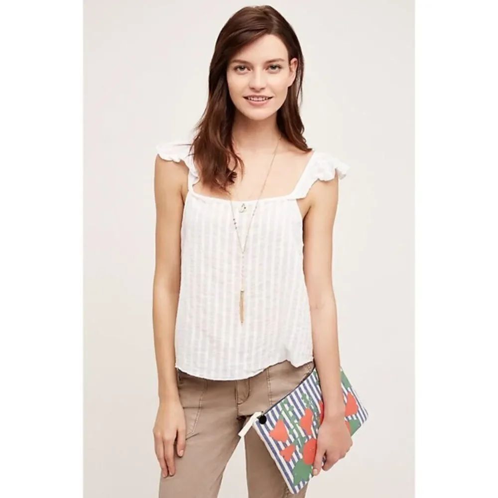 ✨HP✨Fluttered Cami✨ - Picture 2 of 4